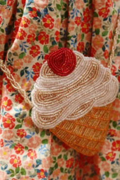 BEADED ICE CREAM SHOULDER BAG - multi