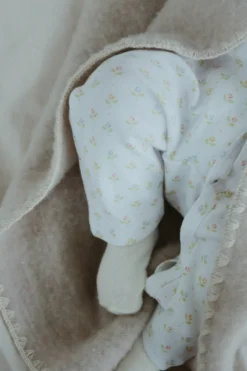 Erba babytæppe - oatmeal melange