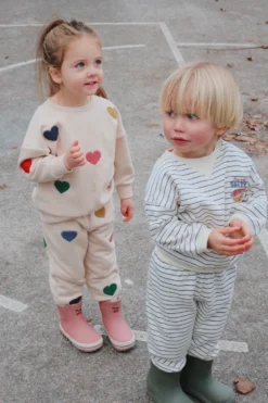 lou sweatshirt - multi heart