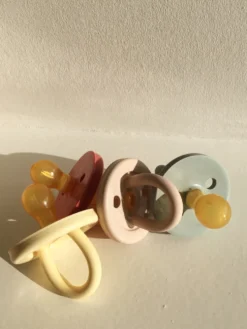 MIO SUT CHERRY - lemonade